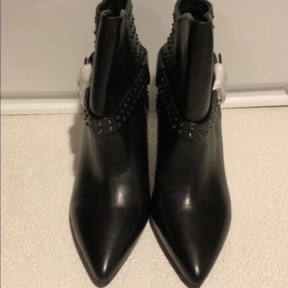 Kenneth Cole Bon Always Stiletto ankle Boot 8 NWOB - Picture 4 of 9